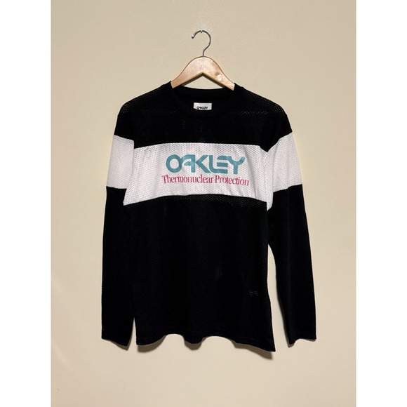 Oakley Other - Oakley Shirt Men Black  Thermonuclear Protection Long Sleeve Mesh Jersey M
